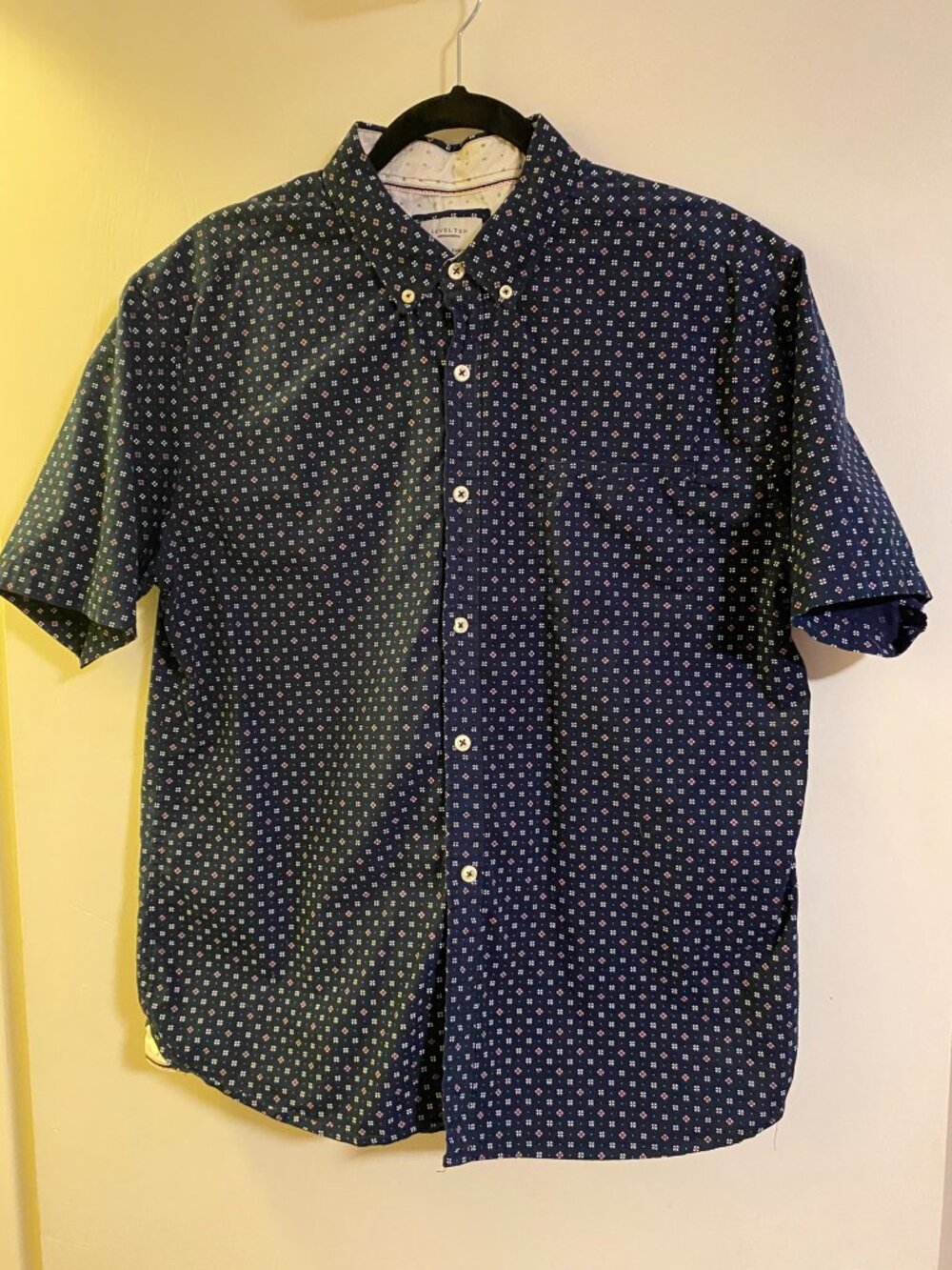 Level Ten Navy Blue Micro-Geometric Short Sleeve Button-Down